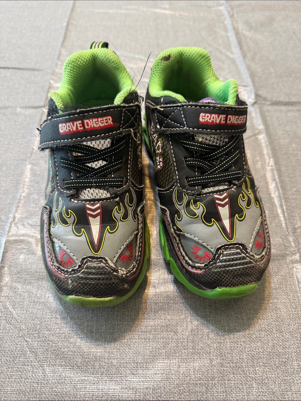Grave Digger Kids Light Up Black and Neon Green Flame Sneakers